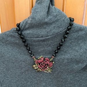 Heidi Daus black bead necklace